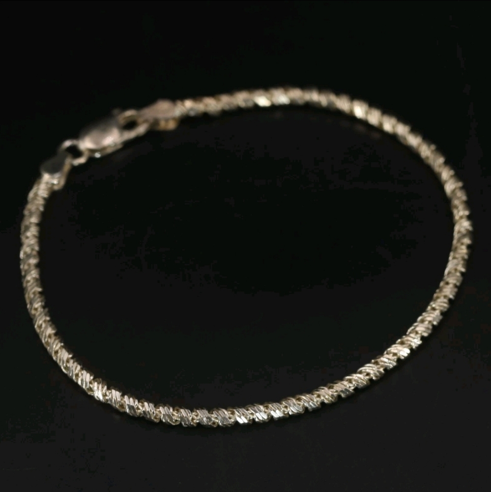 Twisted Link Chain Bracelet UNISEX